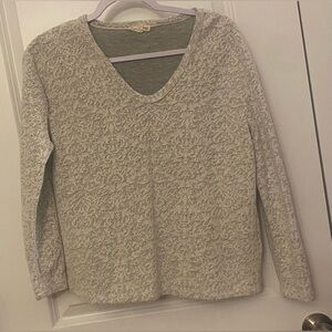 Jane & Delancey Top Size S Gray W/Beige Lace Overlay V-neck Long Sleeve